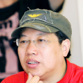 丝袜美腿视频